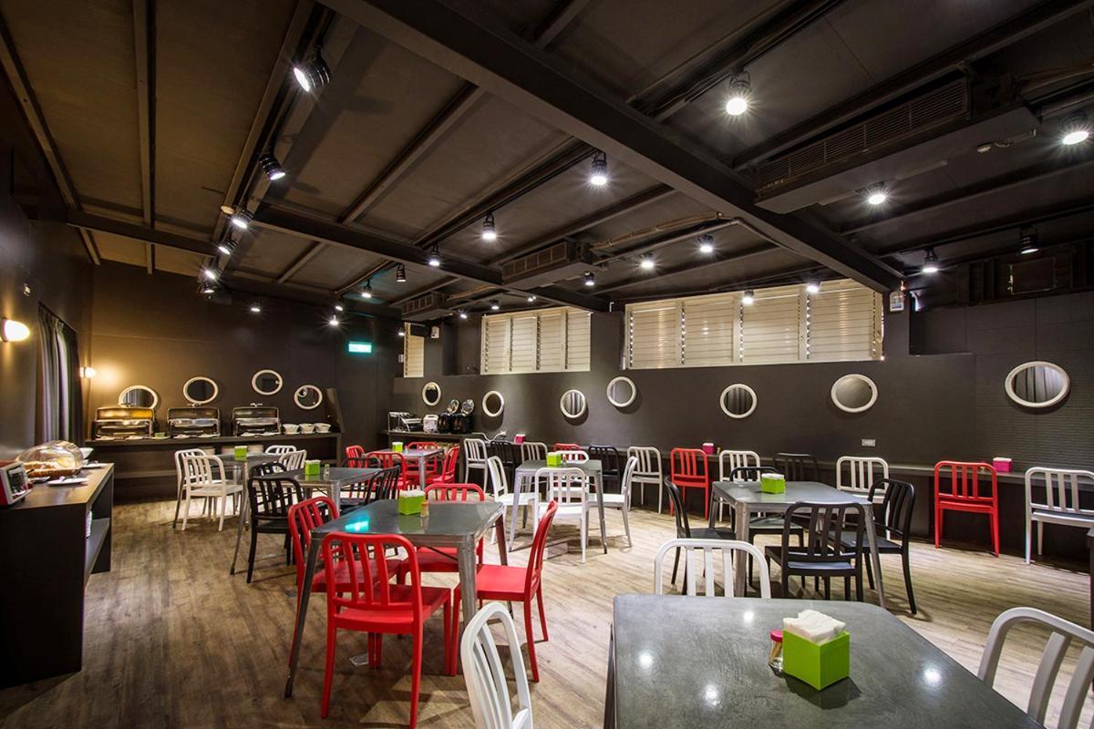 J-Hotel Csiaohszi Kültér fotó